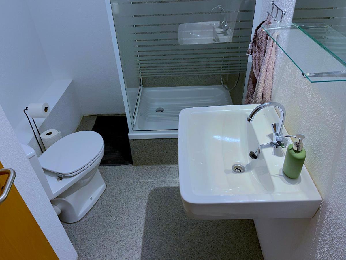 Apartment In เกลเซนเคียร์เคน ภายนอก รูปภาพ