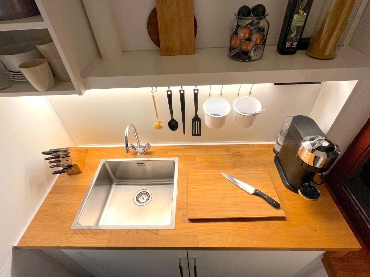 Apartment In เกลเซนเคียร์เคน ภายนอก รูปภาพ